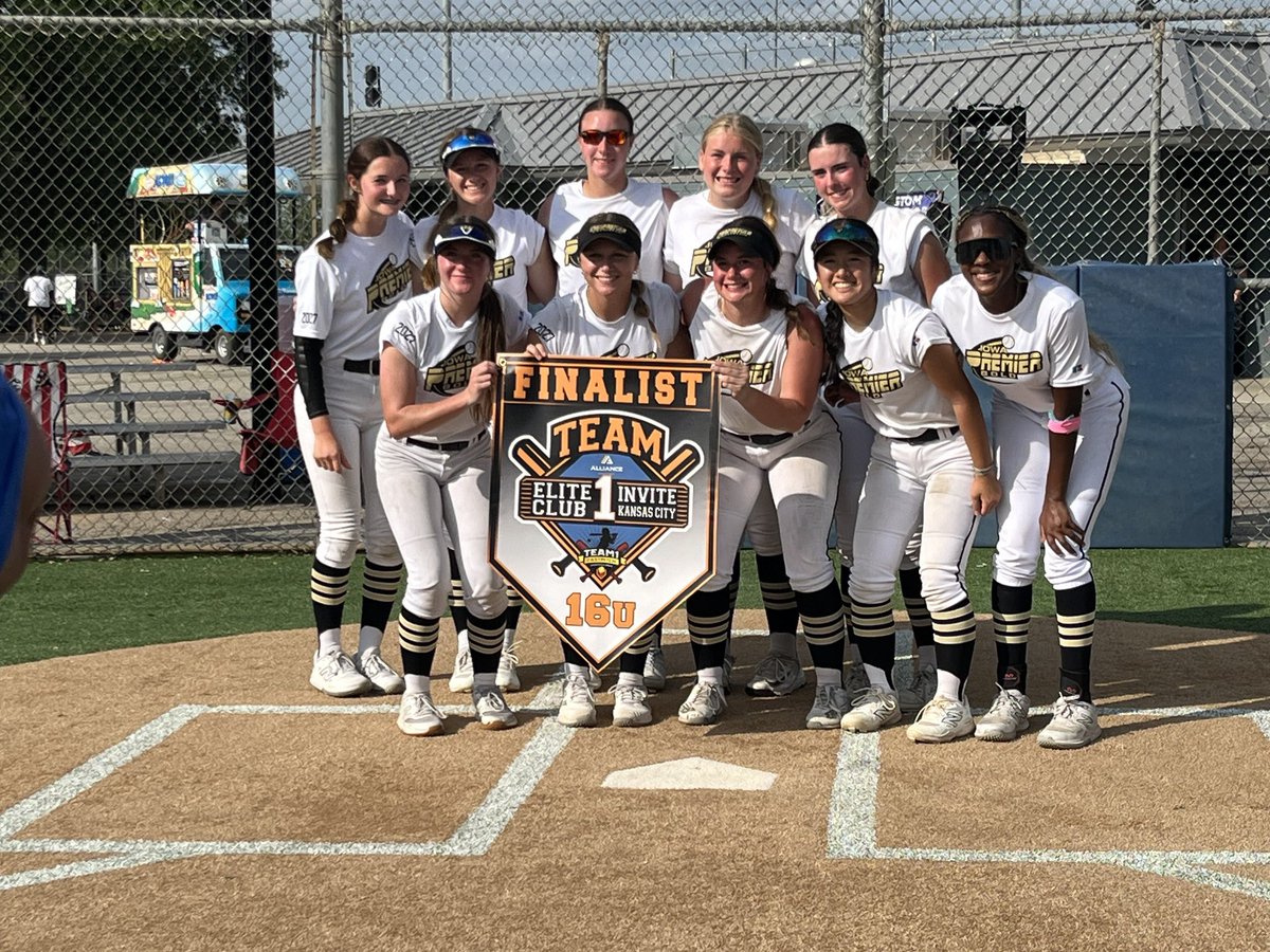 2nd place sucks, but 2 out of 42 is still a great run at the Team 1 Elite invite! Thanks to all the coaches that came to watch us this weekend! Love these weekends with my <a href="/IP_09_Chi/">Iowa Premier 16U - Carroll 🥎</a> gals! <a href="/IowaPremierFP/">Iowa Premier Fastpitch</a>