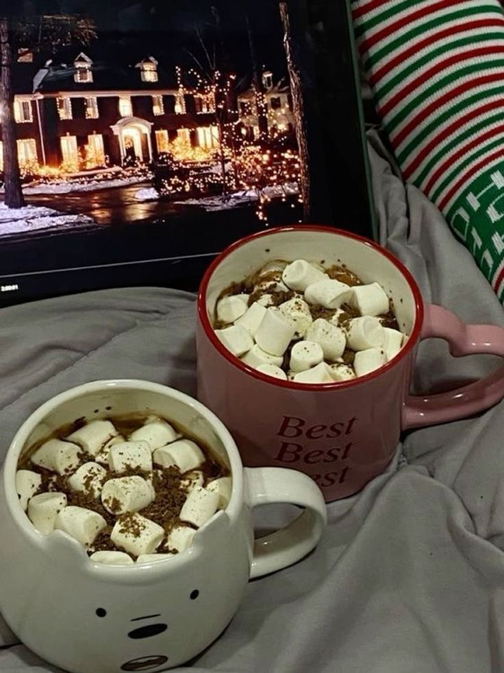 Chocolate quente e filme com o Samu 🥺