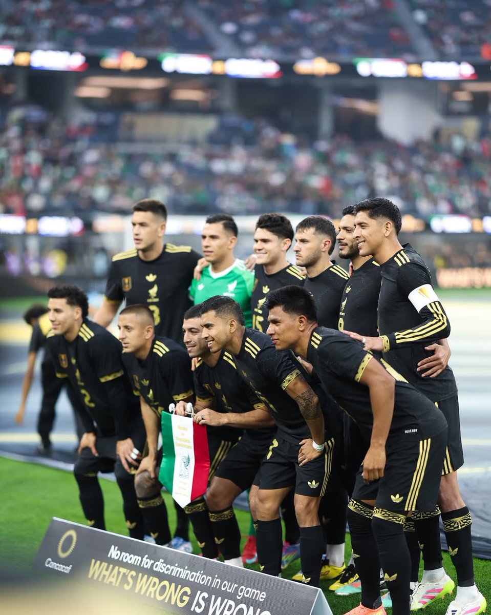 Santgimenez_'s tweet image. Se ganó!! y como siempre lo mejor de la noche fueron ustedes incondicionales, gracias. 🇲🇽❤️🔥 Vamos por más!!
