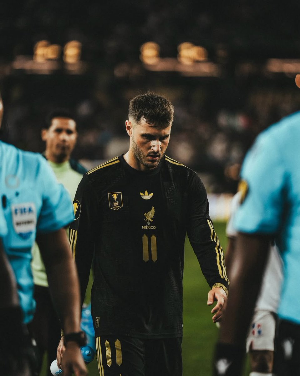Santgimenez_'s tweet image. Se ganó!! y como siempre lo mejor de la noche fueron ustedes incondicionales, gracias. 🇲🇽❤️🔥 Vamos por más!!
