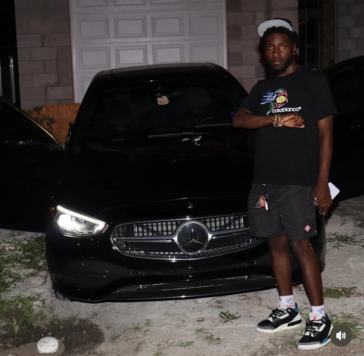 allhustle4's tweet photo. I kno how go get u wat u like I personally pick em 📦 https://t.co/Lo7FstMOLw