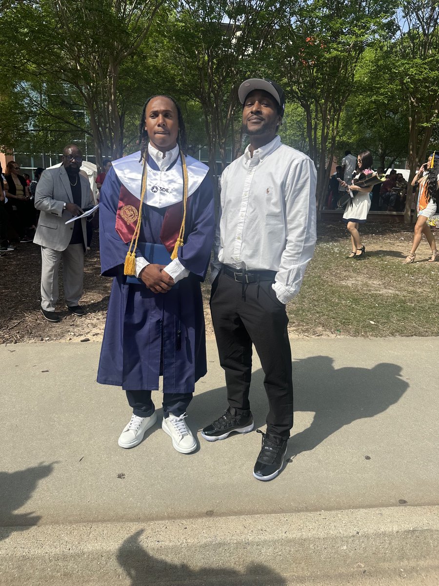 Antonio MolderII ✞ tweet media