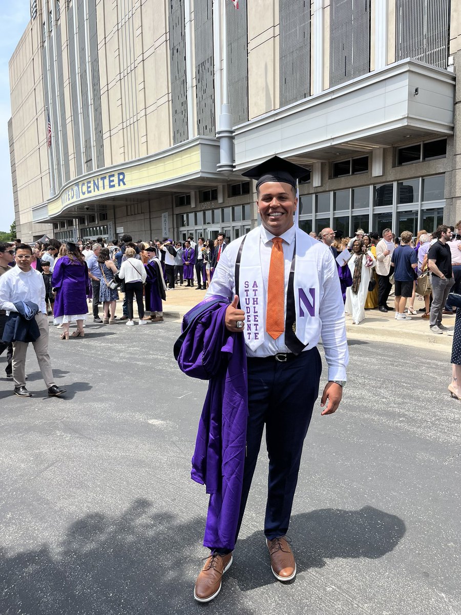 Jana Edwards tweet media