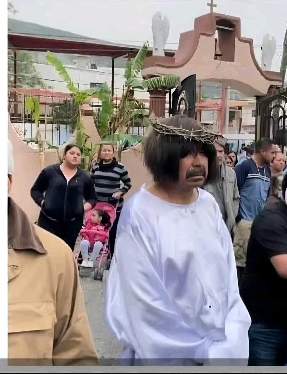 Tigrote6's tweet image. Hasta donde ha llegado Anabel Hernández,con tal de que le crean sus mentiras .