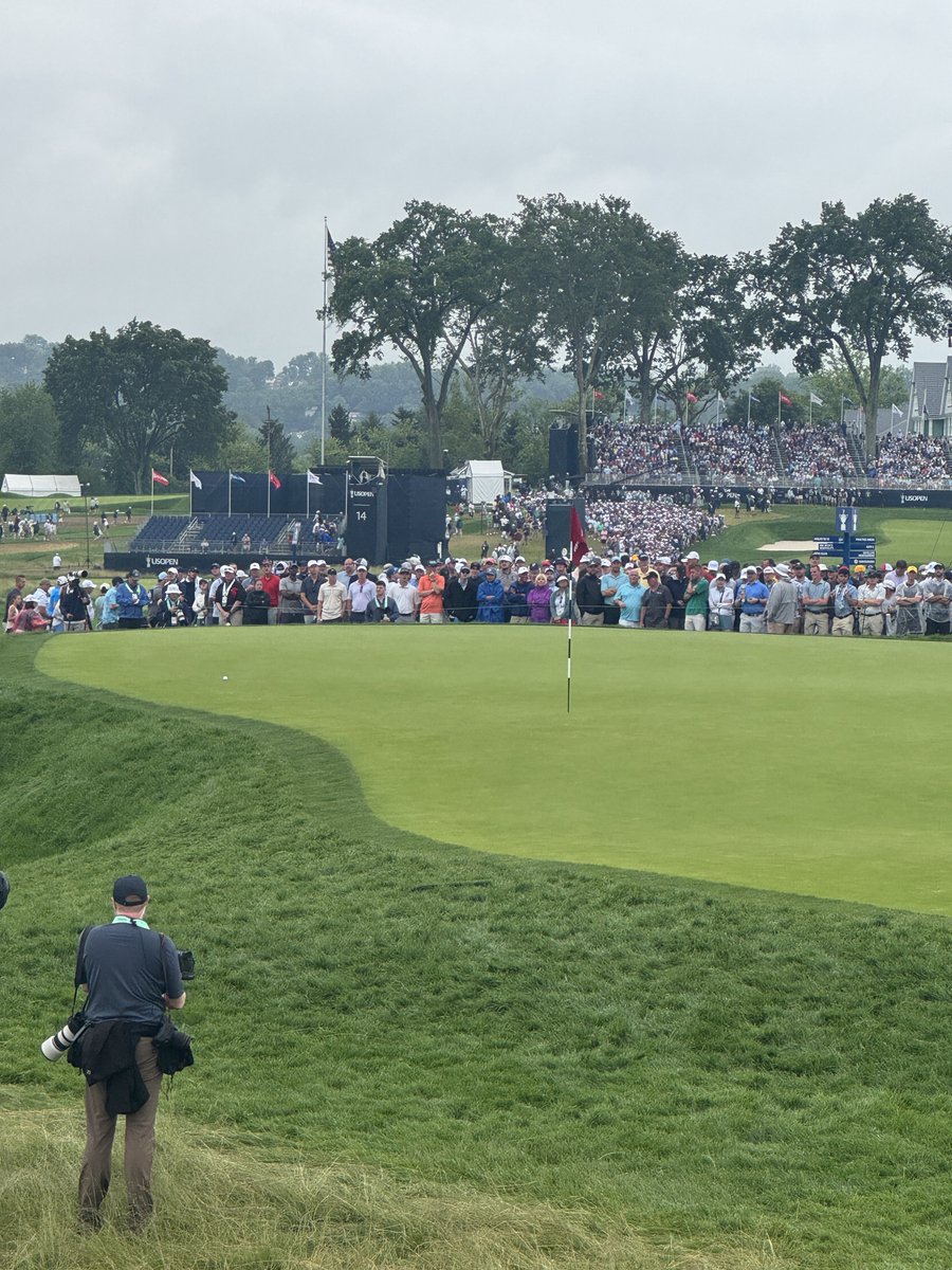PSmith412's tweet image. JJ Spaun shot of a lifetime right in front of us! #USOpen