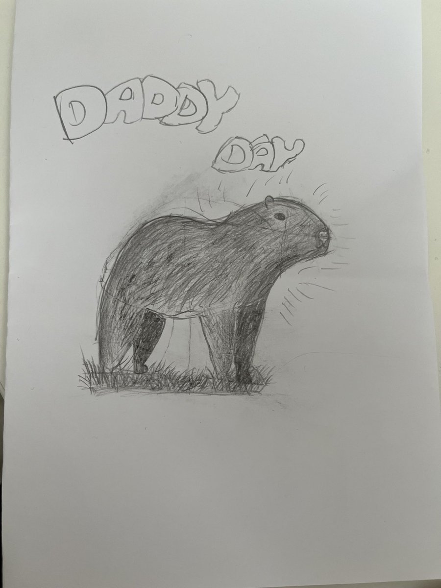 8 yaşındaki kızımın hazırladığı babalar günü kartı 😂 Hayvan seçimi kendisine aittir.🤣