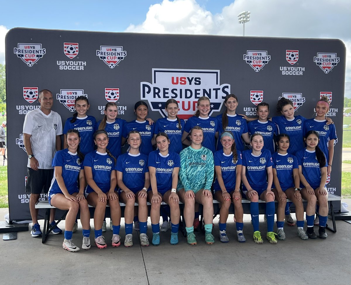 KCA2010gSelect's tweet image. The girls left it all on the field but came up just short of advancing to the semis.
Really proud of their grit, know we’ll be back here next year.
#claimthecup #usys #weareyouthsoccer
@AthleticsKC @USYouthSoccer @ImYouthSoccer @MOyouthSoccer