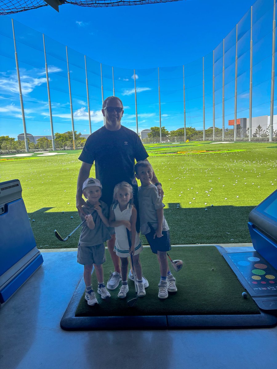 A lot of things come and go in life but 1 of the few that is always consistent. Best job in the world! Happy Father’s Day! #FOE