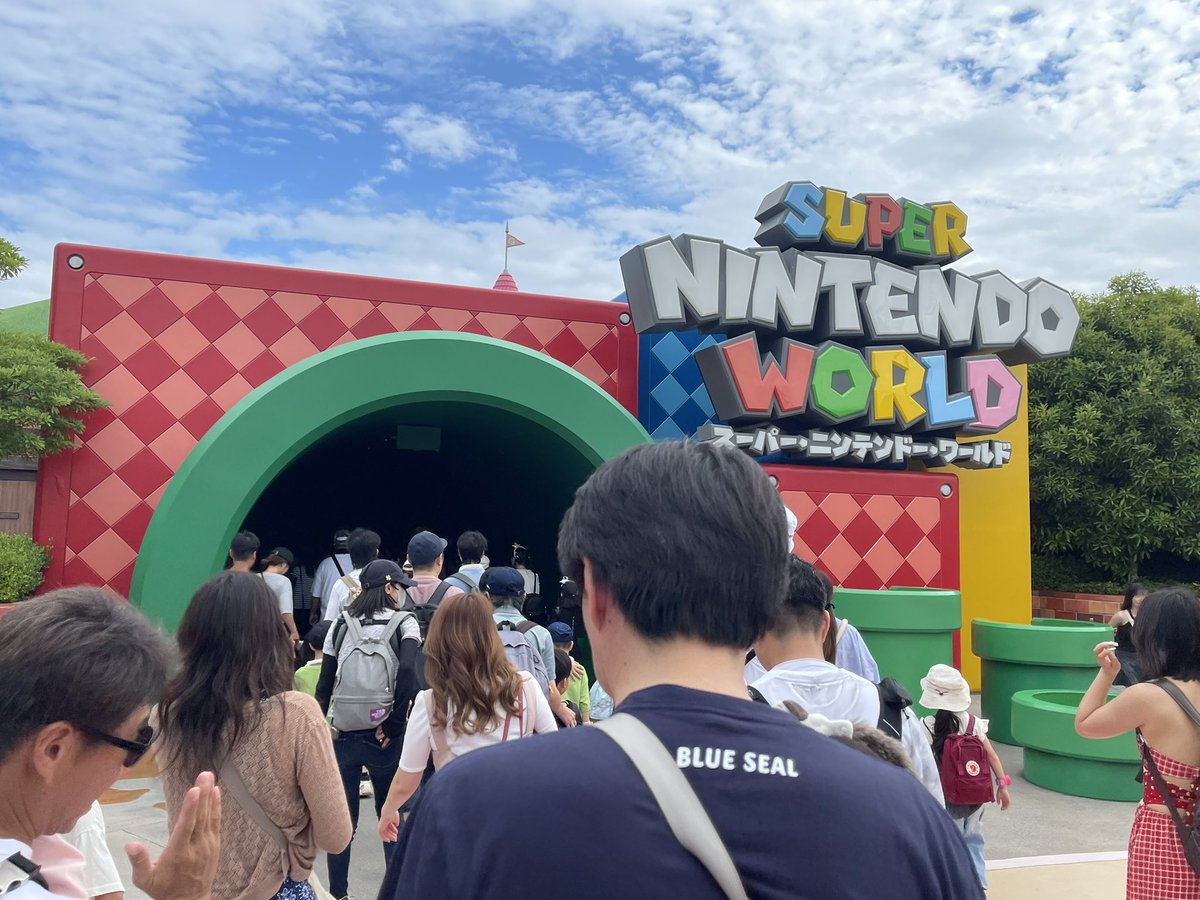 rester21's tweet photo. 入園前ぼく
わーい、動画で予習したから場所はばっちりだーどんな感じなんだろな

ワールド入ったぼく
わー！！！これ数字が作品の発売日！！64のボム兵の戦場の！！！ヨッシーもドッスンも動いてる！うわトイレもすごい！
これが…これって…

( ̐ ઠ ̐ )早口オタクうるせぇww

#アイアンマン修学旅行 https://t.co/zNqs6WBd6Z