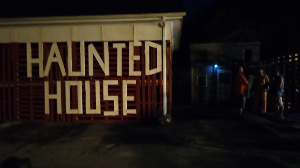 DestnStone's tweet photo. 🩸NEW VIDEO🔪ALERT🩸
We had the privilege to preview a brand new local haunted attraction in Bean Station TN on Friday the 13th. And It just so happens to be located inside a REAL HAUNTED Funeral Home!
Click here to enter...IF YOU DARE!!! ---->  https://t.co/eZQYtNzyse https://t.co/sINbaCc98z