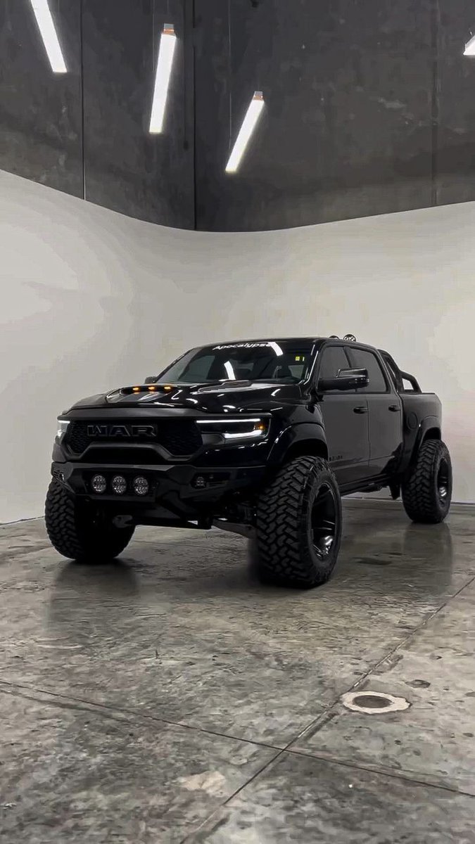 Car Porn tweet media