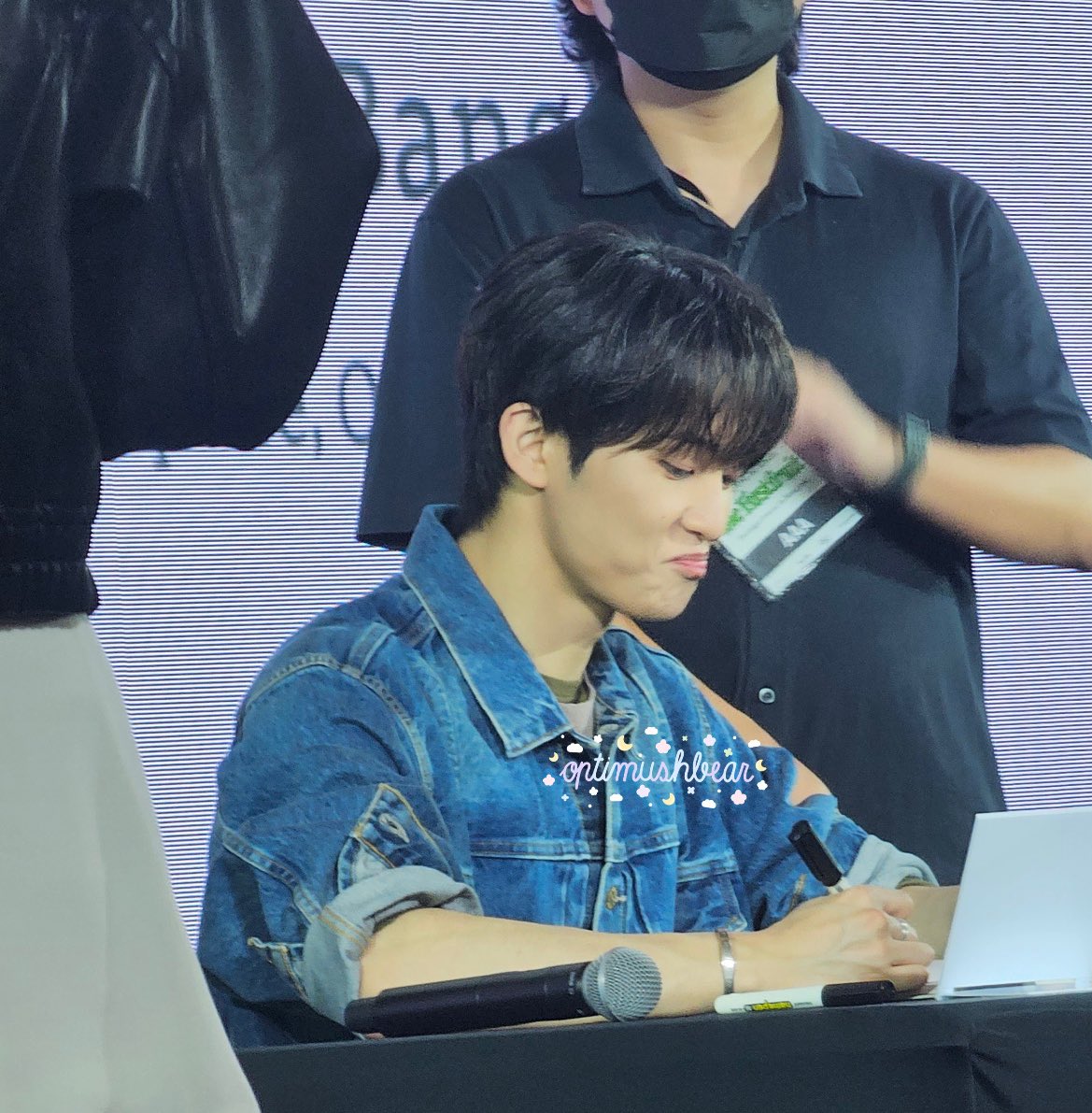 𝙗𝙡𝙪𝙚 .◜◡◝ tweet media