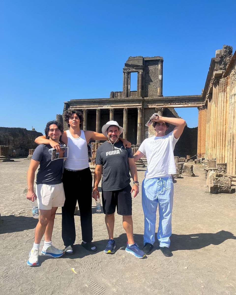 Dr. Paul S. Nassif tweet media