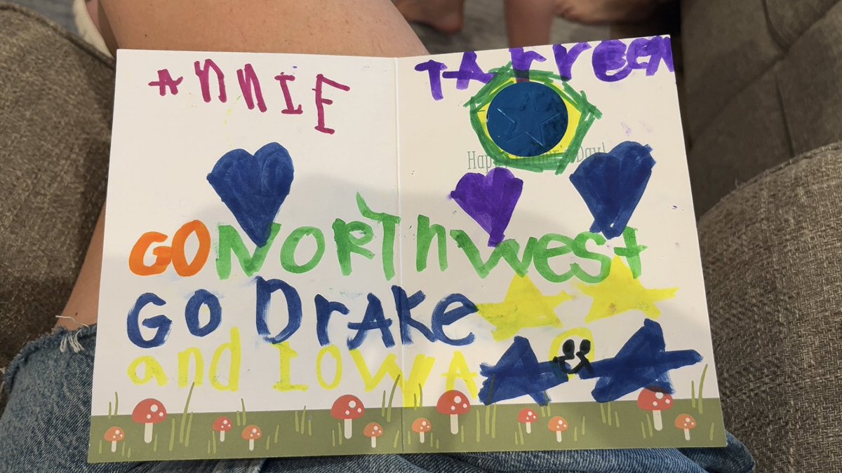 DrakeFanTarren's tweet image. Gave Grandpa a Father’s Day card… somehow it ended up covered in my favorite basketball teams. Can’t turn off hoop mode! 😂🏀 🌪️ 🐤🐶 🐻 🐱