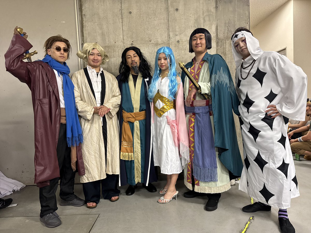 エクリお疲れ様でしたー！パブエネ的ワンピースにコーザで！メガネロングコートのコスプレ3キャラ目！🙌
圧倒的に凄い作品に携われて良かったし無事優勝しててハピハピだった
お疲れ様でしたー！

#エクリ
 #パブエネ