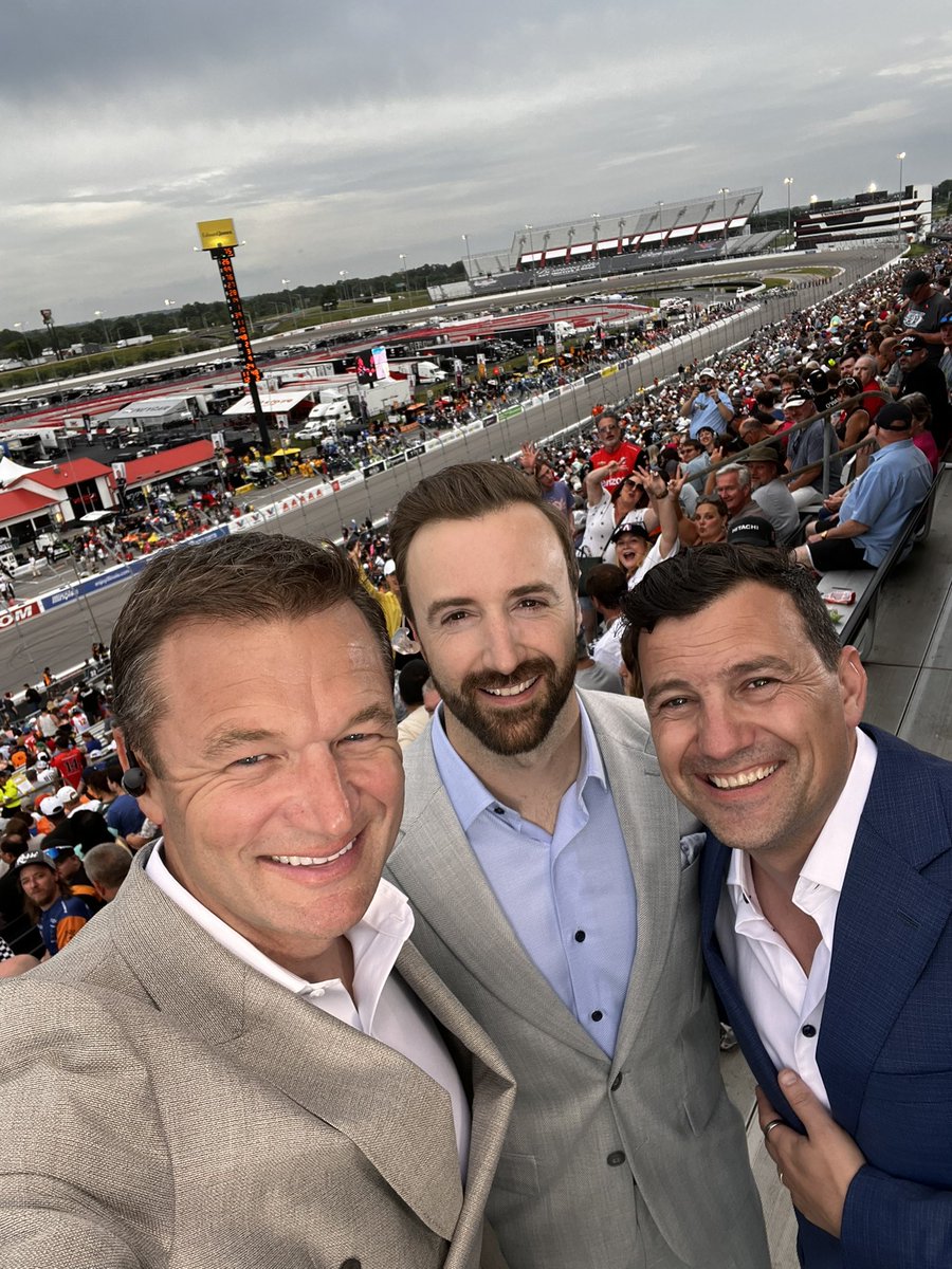 Townsend Bell (@townsendbell) on Twitter photo Live now on <a href="/IndyCarOnFOX/">INDYCAR on FOX</a> Sunday night fight. Lets get it. <a href="/Hinchtown/">James Hinchcliffe</a> <a href="/wbuxtonofficial/">Will Buxton</a> <a href="/FOXSports/">FOX Sports</a> Live now on <a href="/IndyCarOnFOX/">INDYCAR on FOX</a> Sunday night fight. Lets get it. <a href="/Hinchtown/">James Hinchcliffe</a> <a href="/wbuxtonofficial/">Will Buxton</a> <a href="/FOXSports/">FOX Sports</a>