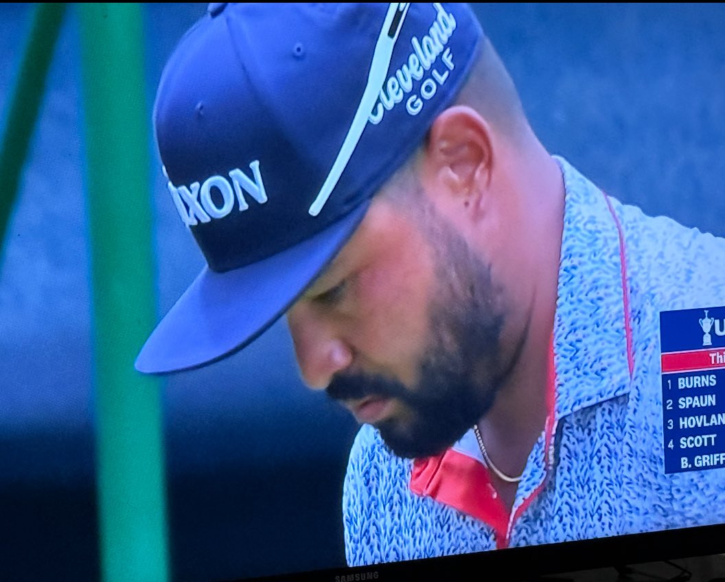 WCUCoachO's tweet image. Ok Congrats to JJ Spahn US Open Winner. Shows you keep playing and finish the games no matter how it starts! 5 straight Bogees! 1-5! But that Finish!!
Now I still think this was my man coach James Rowe that is Spahn or Spahn may be him! Doppleganger with the hat on. No hat…