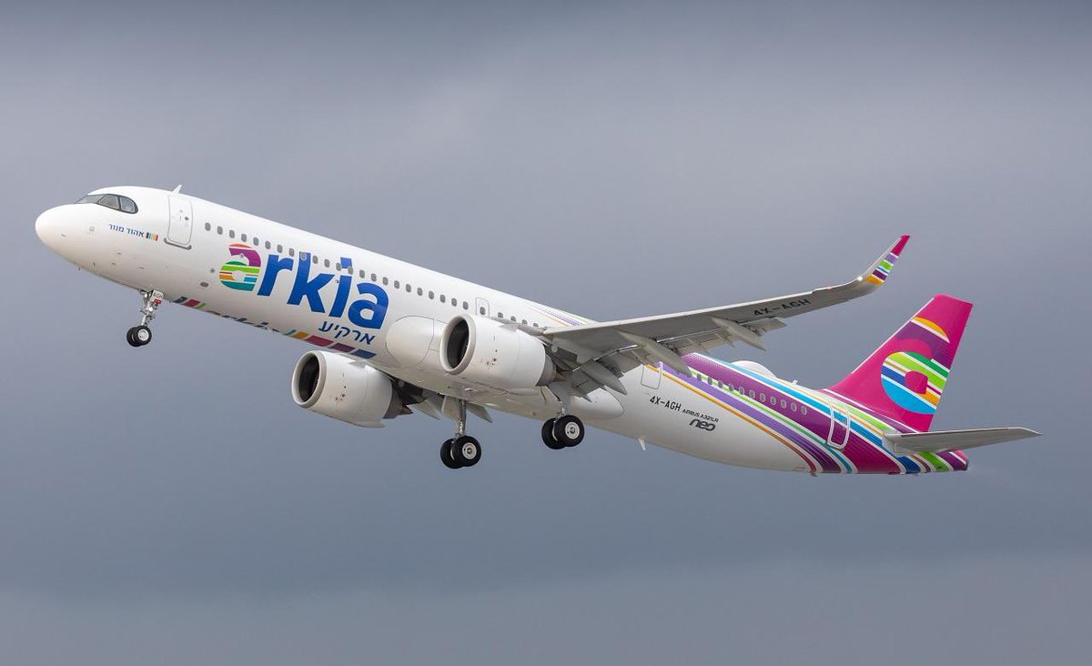 BNOfTheDay's tweet image. Channel 12: Arkia’s CEO reveals plan for bringing 100,000 Israelis stranded abroad back — 2 flights per hour, only during daylight, which means it will likely take more than a month.
#Arkia #Israel #EvacuationPlan #StrandedIsraelis #Airlift #BreakingNews #MiddleEast #Aviation