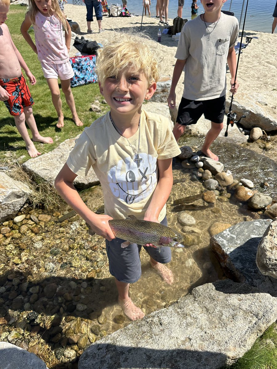 mayor_chadwick's tweet image. Yesterday we had an incredible time at the Star Police Fishing Rodeo. The excitment on the kids faces when they caught some awesome fish was priceless. The best moment was listening to a young man say “i caught my first fish” repeatedly as he was realing in a Golden Trout.…