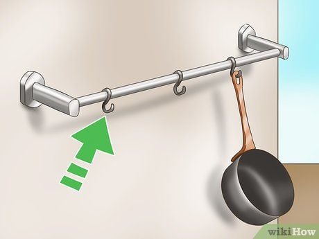 Some good ideas here that will help you maximize space in your storage unit.  wikihow.life/Use-Your-Walls…