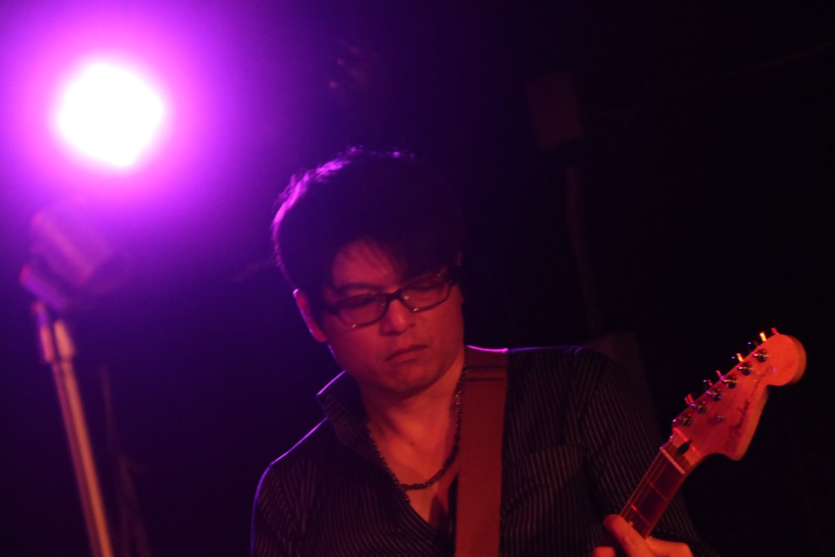 mocchin0871's tweet image. りゅう 2025/06/01 ＠ LIVE SPOT WOW!②

#UNEIZ
#Gt
#某R氏

※敬称略にさせていただいております。 ご了承ください。