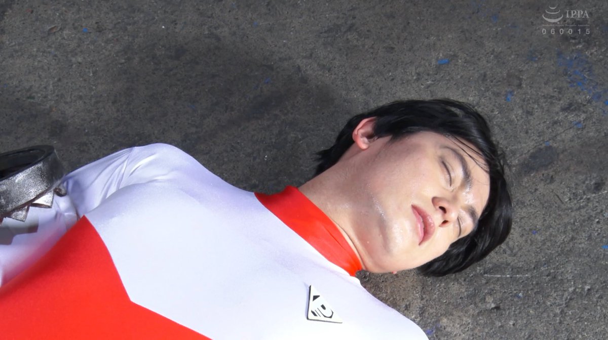 BADJ11985961's tweet photo. 赤峰战士疲惫地看着女魔贝尔巴拉邪恶的表情,这次战士开始求饶愿意认输,魔女一把将战士甩在地上,战士竟禁不起这样一摔就此倒地不起......(7/7)
Handsome Hero Drag Training - Fear of the Evil Girl Bellbalra
Sousuke Azuma vs Yuha Kiriyama
#GHLS31 #Giga #SousukeAzuma #東惣介 #hero https://t.co/TbaOILemOs