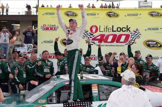 Shane Van Gisbergen won in The 88 today, 17 Years ago today Dale Jr. won in The 88 at Michigan #NASCAR
