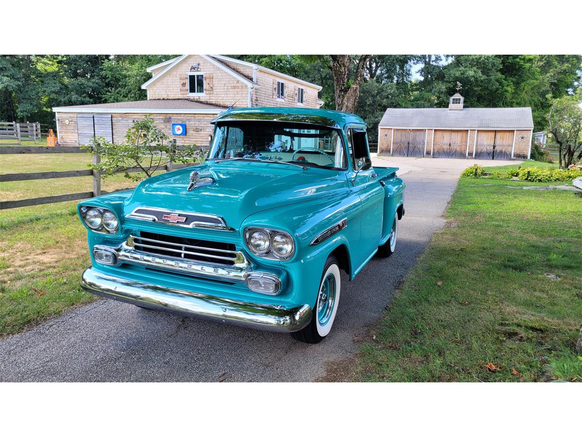 Mirabella43517's tweet photo. Chrome, curves, and pure character—this '59 Apache is a rolling piece of Americana 🇺🇸💥 What’s your favorite classic truck?
#ChevyApache #ClassicTruckLove #VintageVibes #1959Chevrolet #TruckTuesday #CarEnthusiast #RestoredBeauty #OldButGold #TimelessRide #ChromeDreams https://t.co/u8aUQj83lk