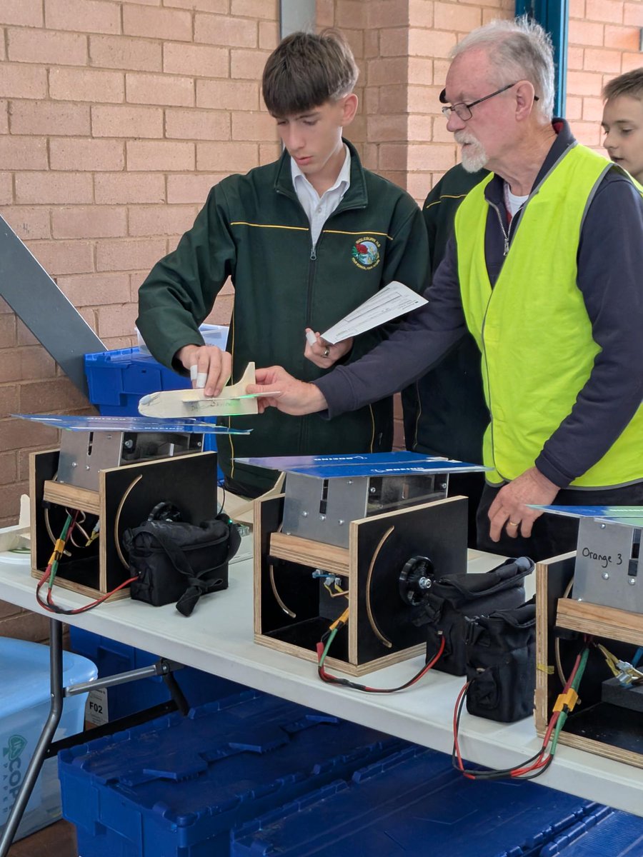 HighIngleburn's tweet image. On Friday, students across Year 9 and 10 competed in the Macarthur Region Science and Engineering Challenge Day, hosted by the University of Newcastle and facing off against 7 other schools.
Students completed a range of Science, Technology, Engineering and Mathematics (STEM)…
