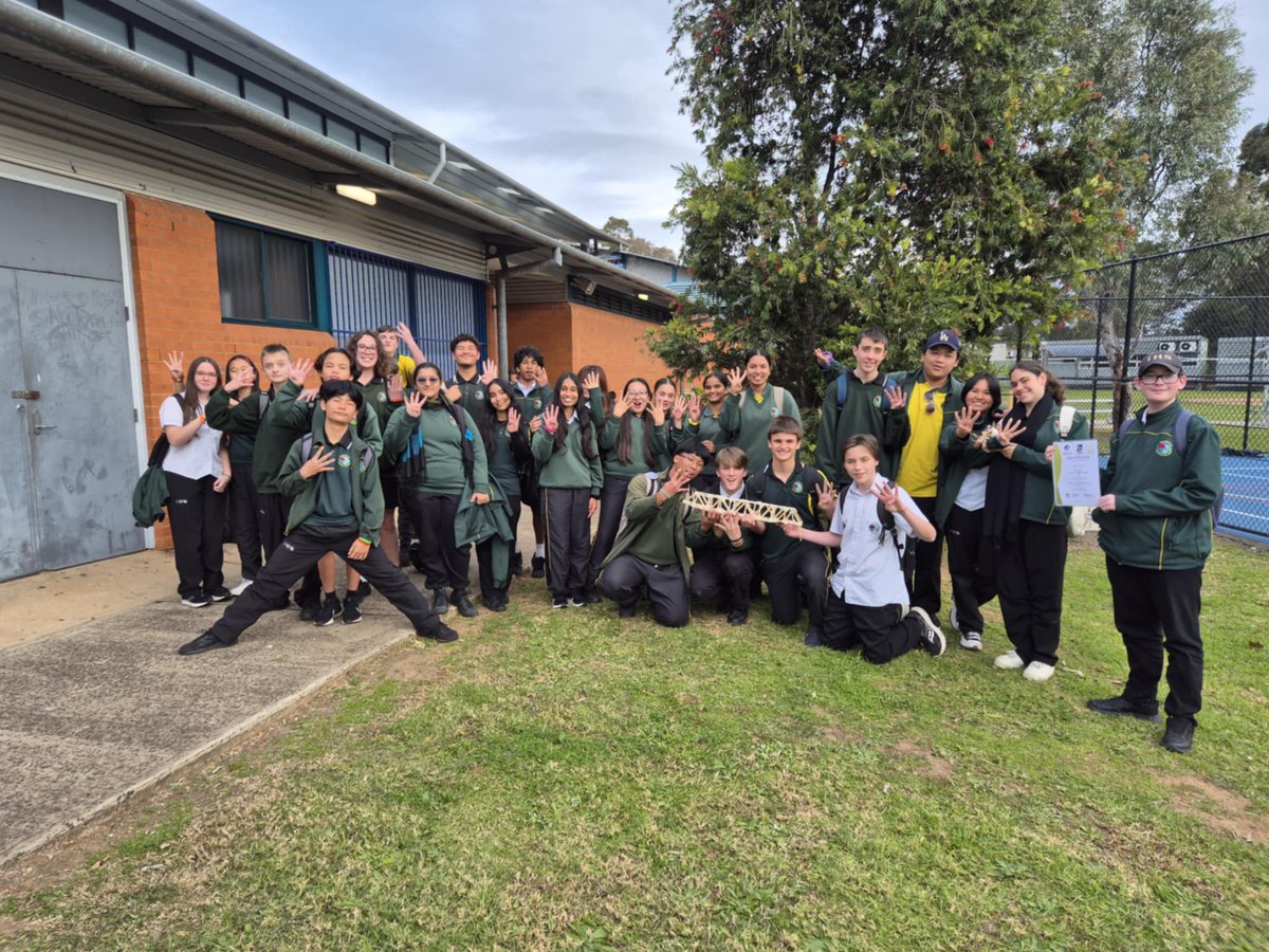 HighIngleburn's tweet image. On Friday, students across Year 9 and 10 competed in the Macarthur Region Science and Engineering Challenge Day, hosted by the University of Newcastle and facing off against 7 other schools.
Students completed a range of Science, Technology, Engineering and Mathematics (STEM)…