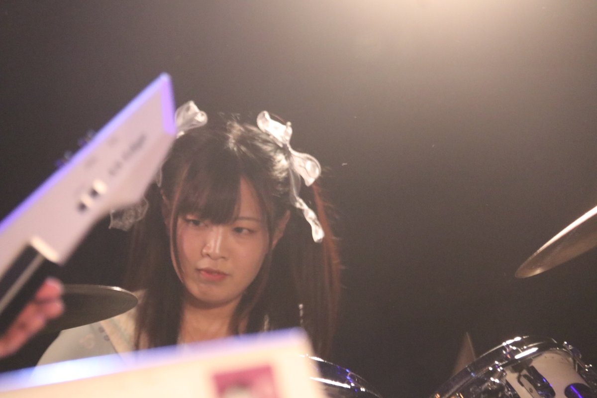 mocchin0871's tweet image. 悠白渚月 2025/06/01 ＠ LIVE SPOT WOW!①

#UNEIZ
#サポートドラム
#なつきょん

※敬称略にさせていただいております。 ご了承ください。