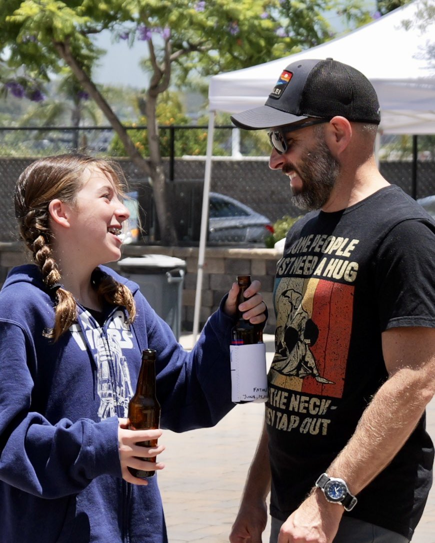theMVMNTchurch's tweet image. To all the dads and grandpas, whatever name you go by, whatever your role, thank you. Thank you for showing up, for being present, and for loving deeply. We see you. We love you. Happy Father’s Day! 🫶💪🕶️🖤 #dadsrootbeer #fathersday