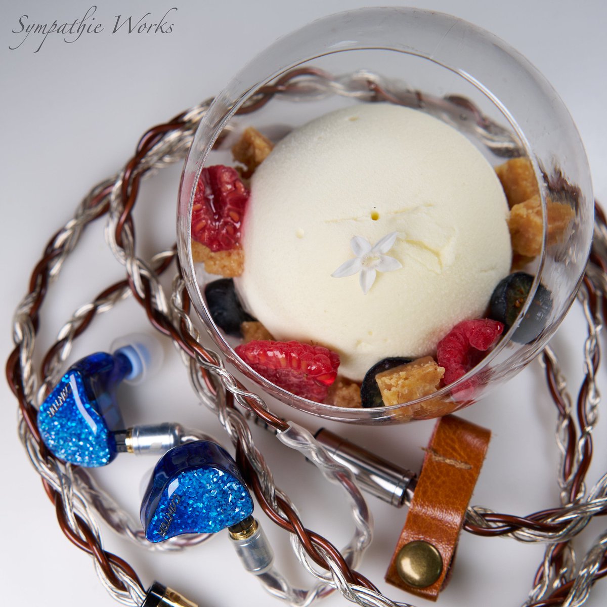 kuniakikunda's tweet image. Bonjour😊

今朝は【SW33】とCantor でサカナクションの怪獣💫

広大な音場に瑞々しく明瞭な中高音が舞い踊る🍃Cantor はポテンシャルが高くフラットめなためか、このケーブル独特の空気感がとても際立って立体的❤

セール中🥳

#SympathieWorks
#SW33
#Albireo
#Cantor 

sympathieworks.officialblog.jp/archives/22997…