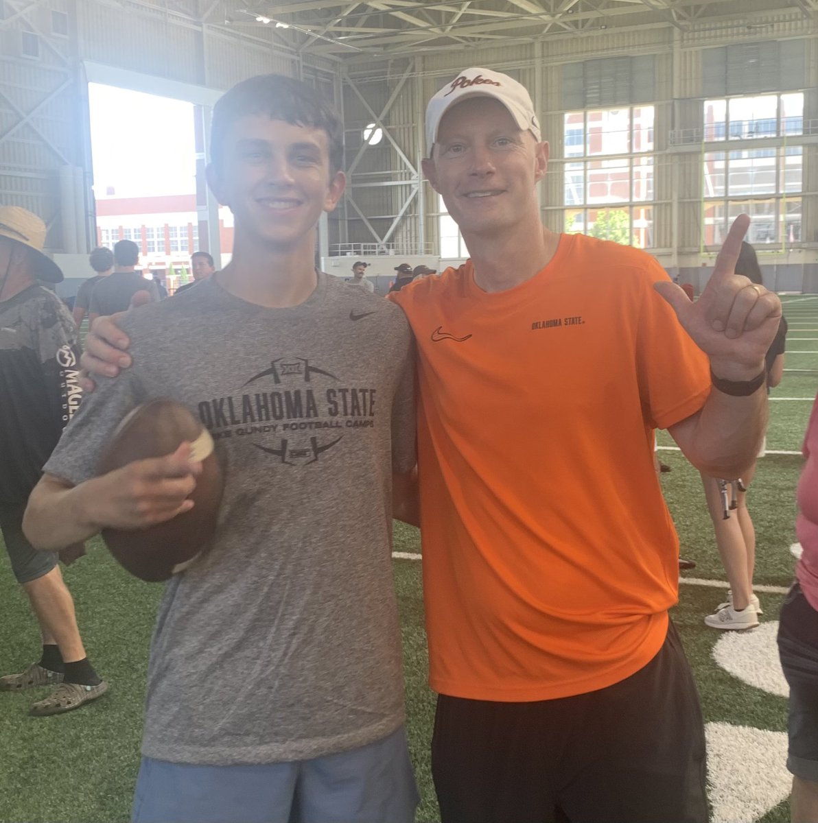 HoldenFerralez's tweet image. It’s even better in person!appreciate coach kevin jones feedback. #GoPokes 
@CoachGundy 
@CowboyFB