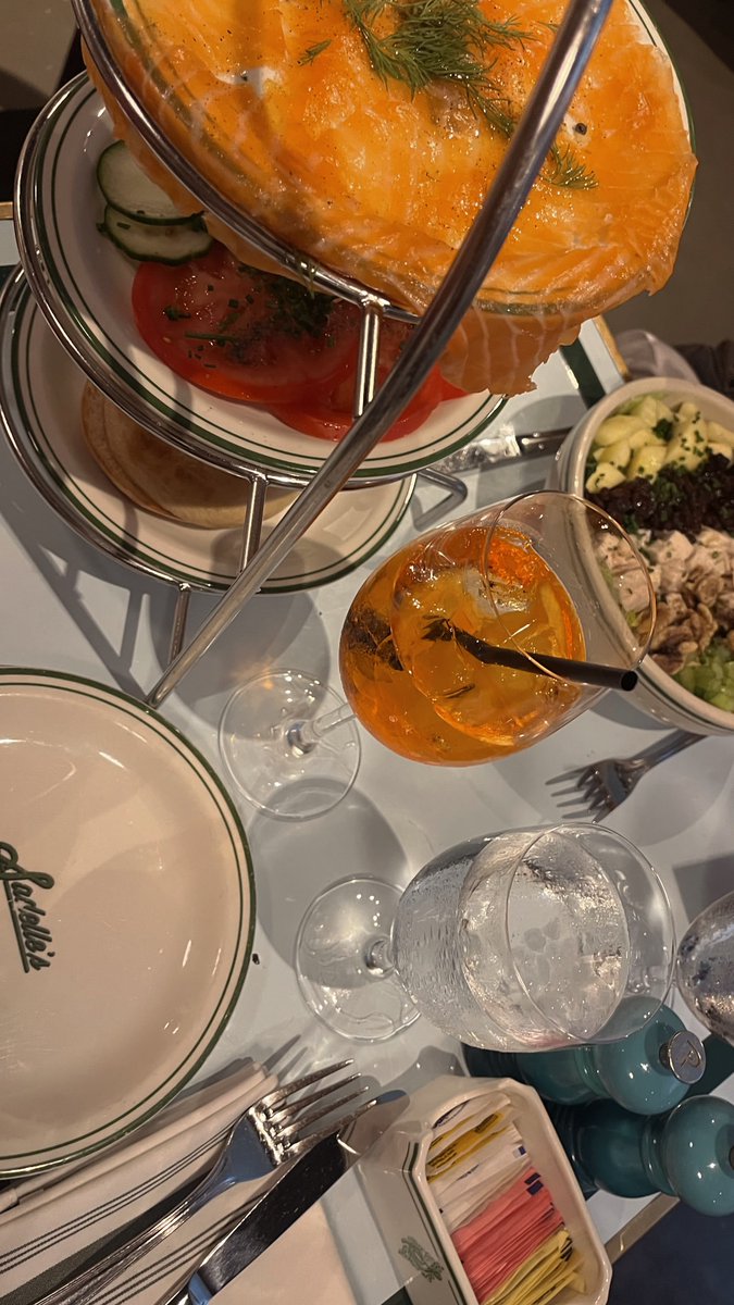 Happy father's day✨
And its my father treat today, thanks for this my handsome man in this world 😍✨