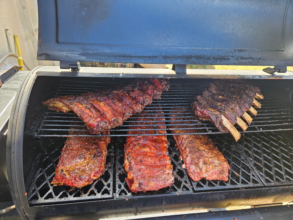 psyborg990's tweet image. Happy Father's Day to all the Dads out there. I hope you had a day full of good food, laughs, and family!! Feels good to provide the feast for mine this year!