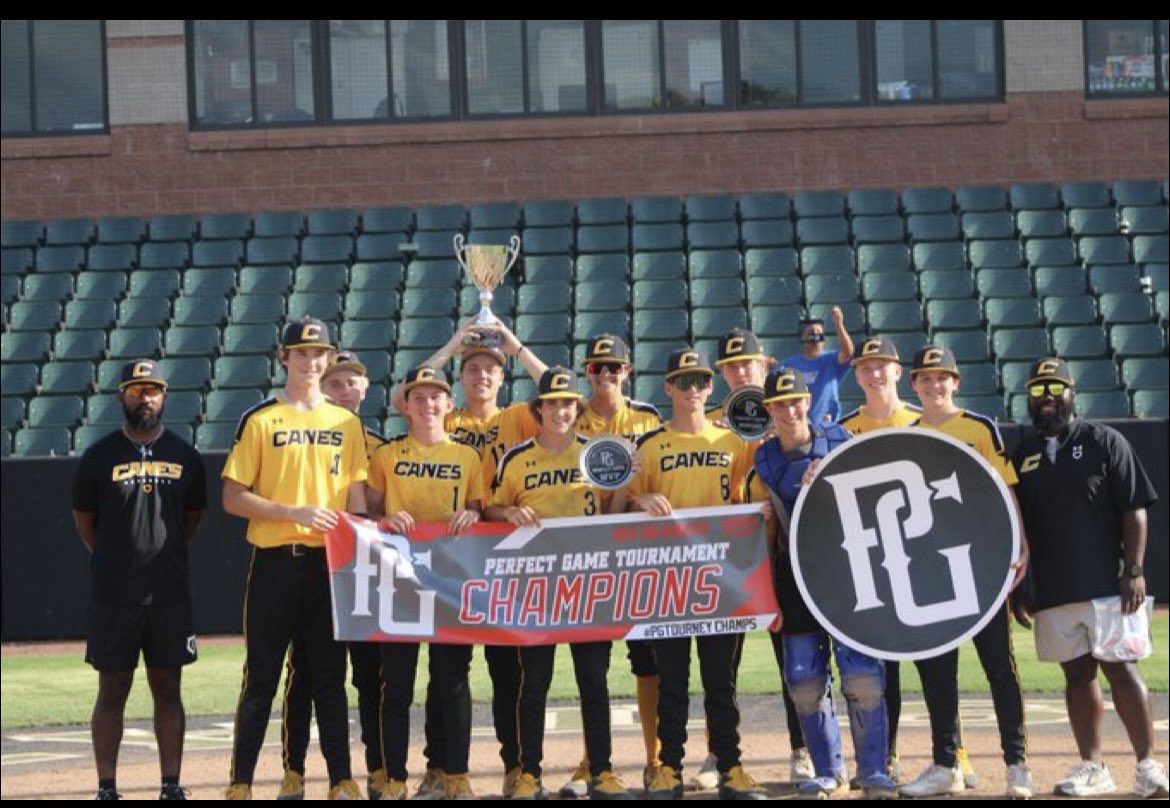 Canes South Scout 16U went 4-0 on the weekend to take home the 🏆!

Overall: 7-0-1

💥 Fousek: 6-11, 3 RBI | 5 IP, 2 ER
💥 Riesen: 6-12
💥 Petrovich: 5-11, 2 HR, 4 RBI
💥 Kruse: 5-12, 9 RBI
🔥 Heffernan: 7 IP, 1 H
🔥 Bailey: 4 IP, 0 R
🔥 Little: 2 IP, 0 R to close the title game