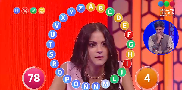teleavisador's tweet photo. Una perimetral en @telefe para que esta piba no vuelva a pisar el estudio de #Pasapalabra por favor 🤲🏼 https://t.co/F9FCY49YDE