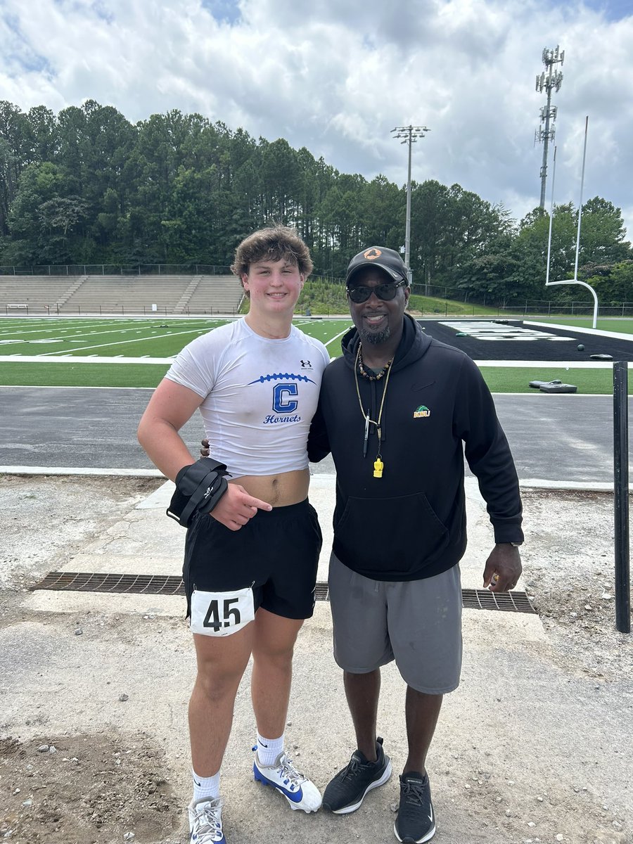 Brooks Dixon (@brooks_dixon61) on Twitter photo #agtg Offer #4. After a great camp I am blessed to receive an offer from Kentucky State University 🟢🐴🟡
<a href="/CoachEChambers/">Earl Chambers</a> #agtg Offer #4. After a great camp I am blessed to receive an offer from Kentucky State University 🟢🐴🟡
<a href="/CoachEChambers/">Earl Chambers</a>