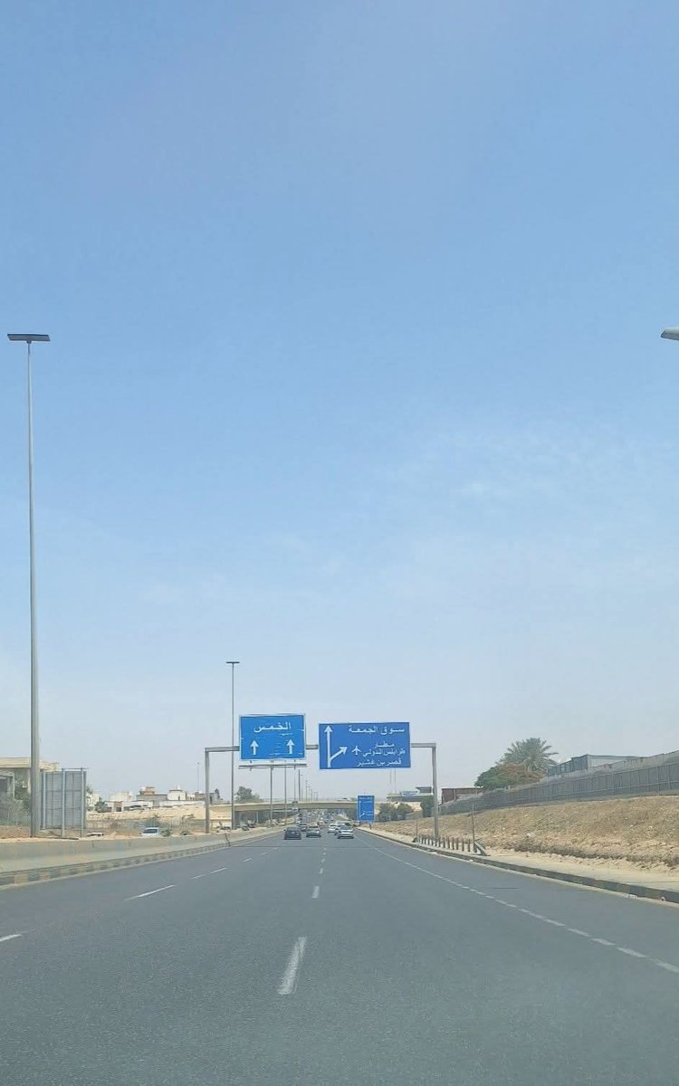 أحلى ما في الصيف إن جماعة الشتاء شادين مكاناتهم .. 😅