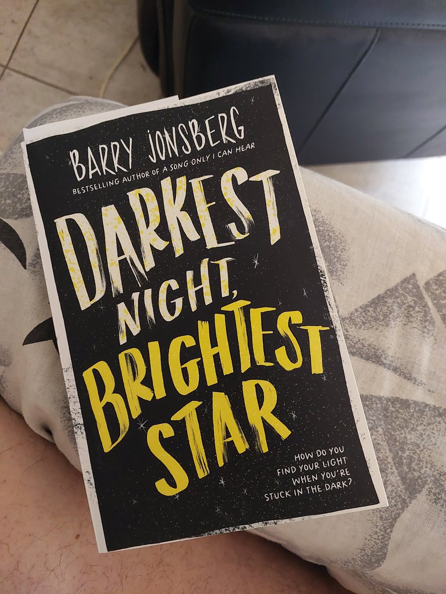 Currently reading 'Darkest Night, Brightest Star' by Barry Jonsberg. Support your local authors.
#WritingCommunity