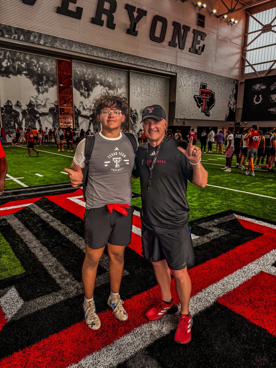 29_Nathan_V's tweet photo. Great camp today @TexasTechFB ! Thank you to all the coaches and players that helped out today. Can’t wait for these next few years. @CoachCochranTTU @JoeyMcGuireTTU @BnanceTTU @drobalwayzopen @MCSMustangFB @phil_dawson_4 
@PrepRedzoneNext @UAFuturesGame @dctf @FBUcamp @806hsscmedia @TXPSMedia @TXPrivateFBGuy @WRHitList @CoachZackWells @CoachMohns @_CoachElliott @Coach_BHamilton @Jake_Pittman11 @Bdrumm_Rivals @TrustMyEyesO  @JGonzalesJr10 @Coach_JDiBiaso @Hunter_DeNote @PlayBookAthlete @Coach__OMalley @LT2FBA @LoganTillman @Coach_Matt_R