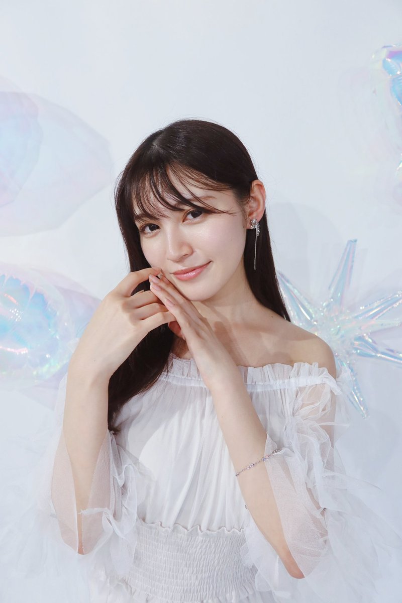 kojina_yui27's tweet photo. おはよ☺︎
先日のイベントありがとうございました🩵
ひとりひとりの方とお話しできた時間、すごく幸せでした…🫧またね会おうねー！ https://t.co/1pYVvOPafd