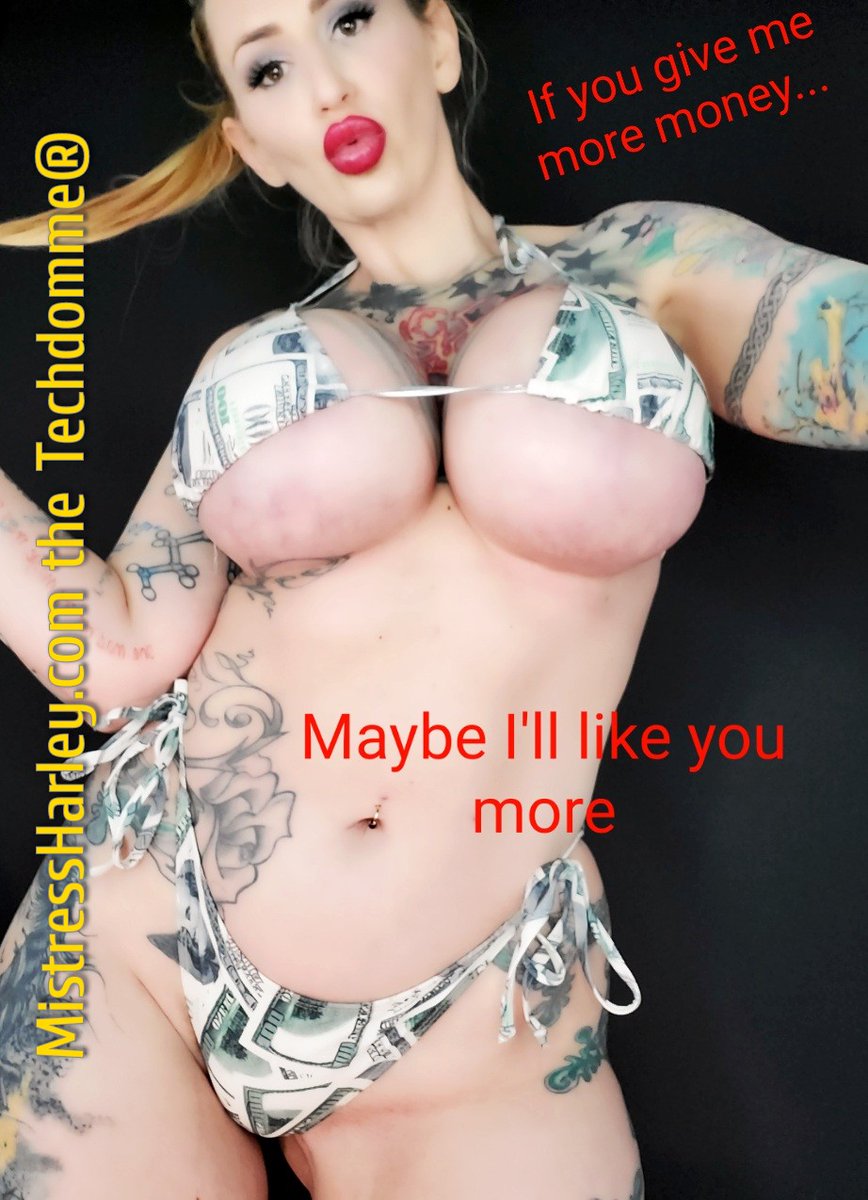 Males who approach me with "I want I want..." NO bitch boy. You want an employee. I'm a #femdom and #findom &amp; your job is to offer me a reason to GAF about controlling your pathetic existence.