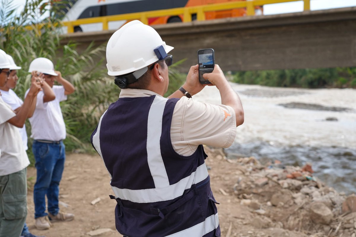 CISMID_UNI's tweet image. 📸 ¿Viste viviendas dañadas por el sismo del 15 de junio?
En CISMID–UNI recolectamos fotos de daños en edificaciones o infraestructura.
🔗 Comparte las tuyas aquí: survey123.arcgis.com/share/29106a67…
¡Tu aporte es clave para mejorar la prevención! 🙌
#Temblor #SismoPerú #ViviendaSegura
