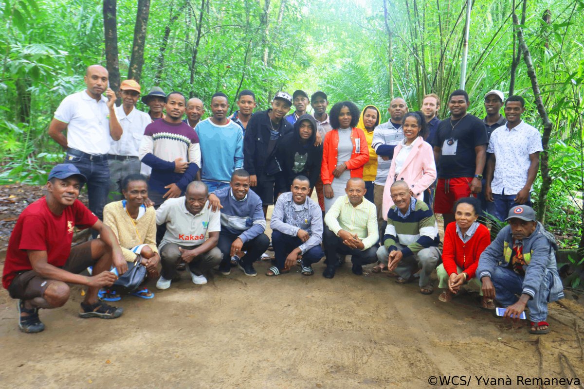 WCS_Mada's tweet image. On May 30 WCS together with KAJIVOLA & COPROCAVOL cocoa cooperatives came together in Maroantsetra to discuss progress and launch phase 2 of the cocoa project with HALBA for a sustainable cocoa.
#HALBA #WCSMadagascar