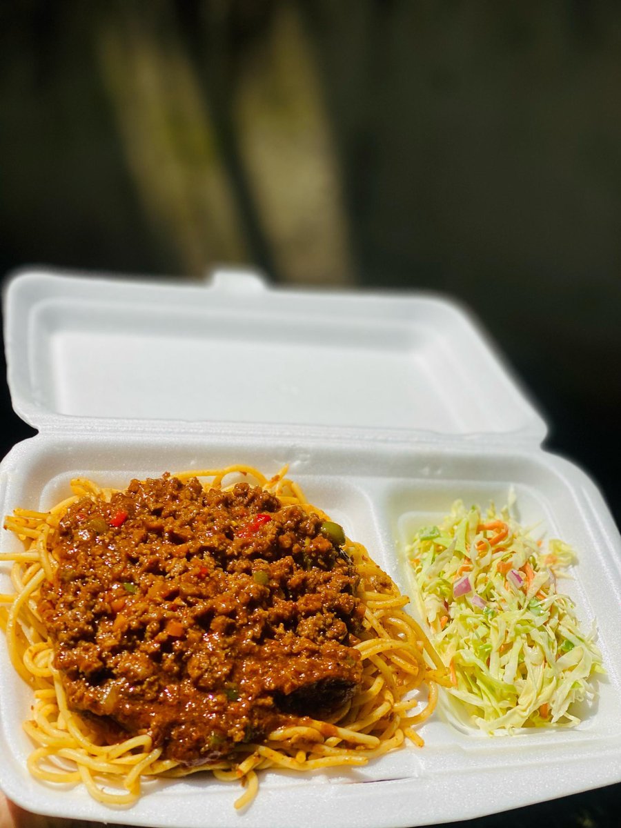 TAO KICTHEN!👩🏾‍🍳😍

Monday lero pangilanitu za Lunch nthawi yabwino. 😂🫵🏾

Blantyre. K7,000 every meal. 
0992032633
