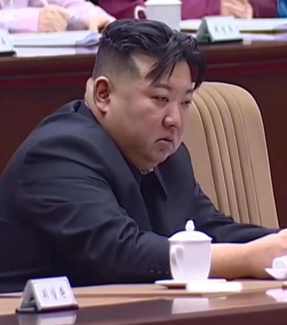 وأنا هقعد اتفرج كده لغاية امتى..أنا زهقت😤💥💣
#Iran #طهران #تل_أبيب_تحترق