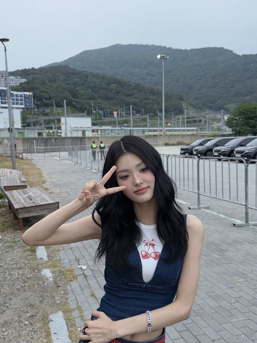 CUBE_LIGHTSUM's tweet image. [#상아] 여수 🌊