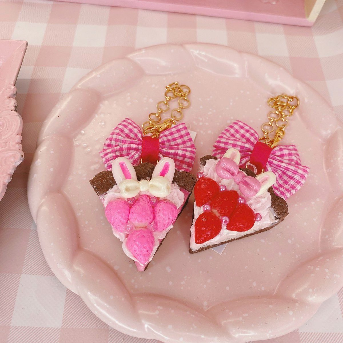 Kawaii☆Stars(カワスタ) (@kawaii__stars) on Twitter photo Kawaii☆Stars SHOP❣️
大阪にて好評いただきました
一部のアイテム絶賛販売中💖
6/16
ただ今の店舗状況です♡
Funny Flavorさま
通販対応は18:00〜開始❣️
ご希望の作品に⭕️をつけて 
18:00以降にDMまでお問い合わせください♡ Kawaii☆Stars SHOP❣️
大阪にて好評いただきました
一部のアイテム絶賛販売中💖
6/16
ただ今の店舗状況です♡
Funny Flavorさま
通販対応は18:00〜開始❣️
ご希望の作品に⭕️をつけて 
18:00以降にDMまでお問い合わせください♡